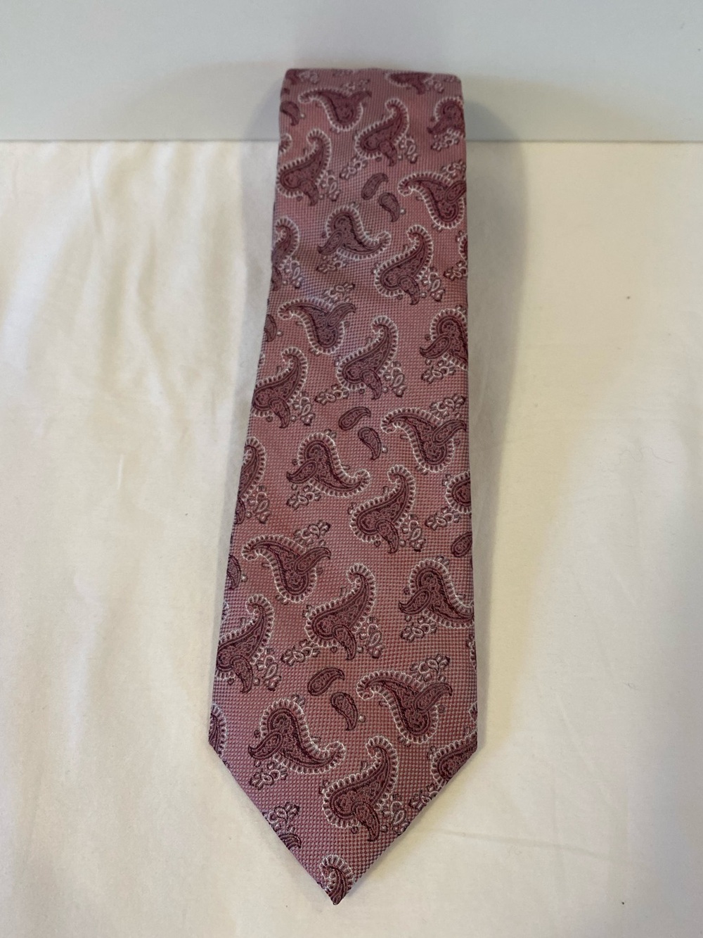 Joseph Abboud Men's 100% Silk Pink Tonal All Over Paisley Tie Eclectic Career